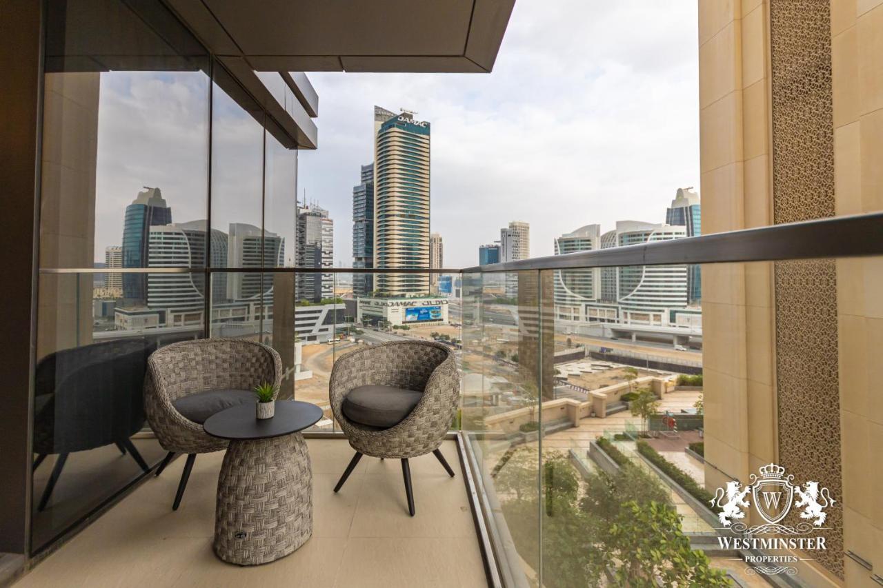 Westminster Boulevard Point Dubai Exteriör bild