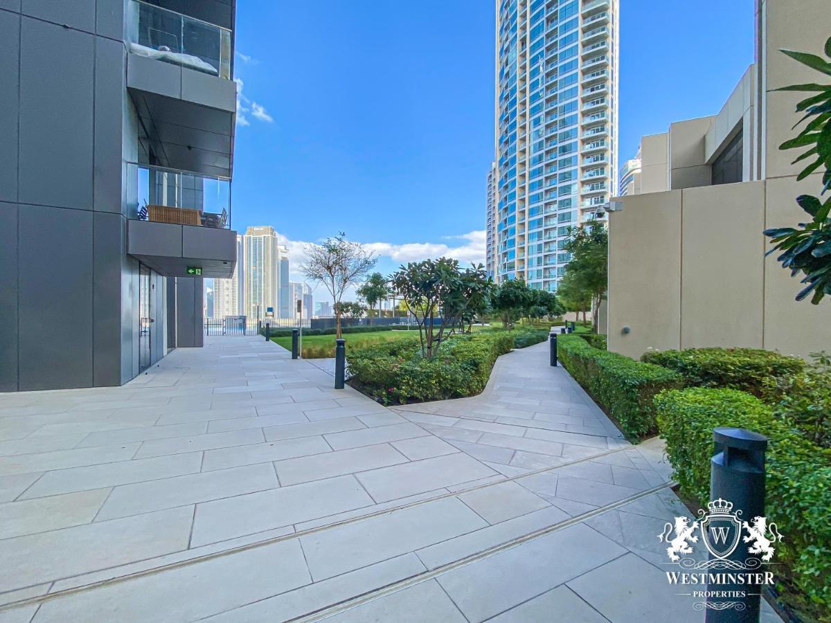 Westminster Boulevard Point Dubai Exteriör bild